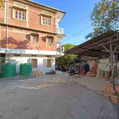 Manipur House Hotel Exterior