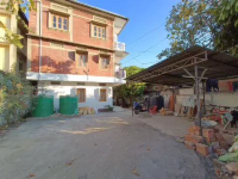 Manipur House Hotels in Imphal