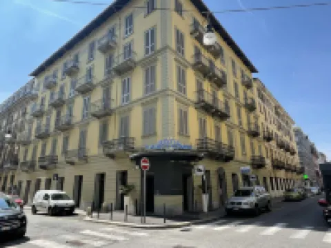 ชัวร์โฮเทล บาย เบสท์เวสเทิร์น ตูริน ซิตี้เซ็นเตอร์ โรงแรมในทูริน