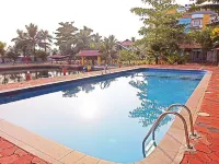 Royal Riviera Hotel & Resort