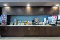 Microtel Inn & Suites by Wyndham Tracy - breakfast