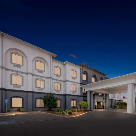 Best Western Palace Inn  Suites