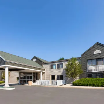 La Quinta Inn by Wyndham Sheboygan, WI