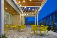 Home2 Suites by Hilton Richmond Hotel a Richmond