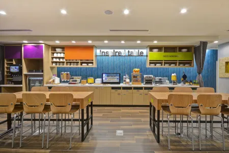 Home2 Suites by Hilton Springdale Cincinnati Отели в г. Спрингдейл