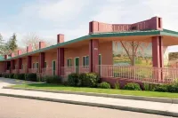 Turlock Inn فنادق في تورلوك