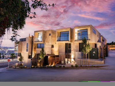 City24 Condo Hotel Little Italy Mission Hills