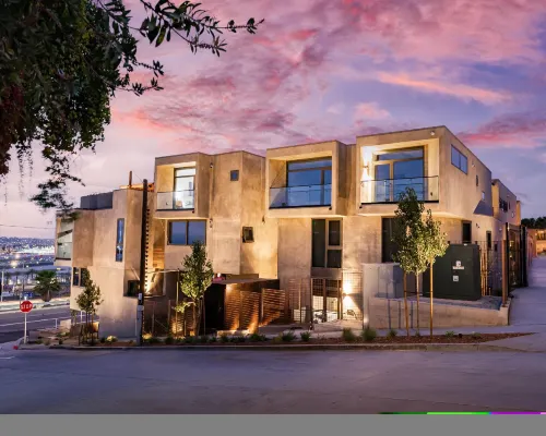 City24 Condo Hotel Little Italy Mission Hills Hotels near Model Railroad Museum