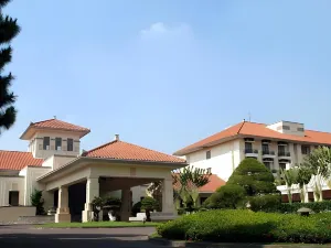 Mason Pine Hotel Bandung