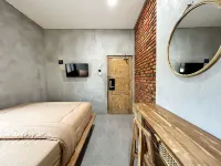 Rattanhaus Premiere Hotel di Ilir Barat I