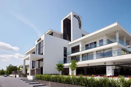 Van der Valk Hotel Nuland - 's-Hertogenbosch Отели в г. Осс