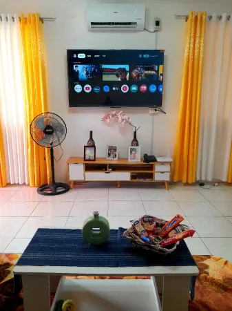 JC's Apartment Отели рядом с достопримечательностью «Руинс»