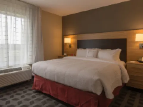 TownePlace Suites Syracuse Liverpool Hotels in Clay