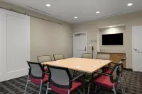 布恩萬豪TownePlace套房飯店