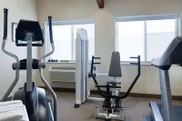 AmericInn by Wyndham Beaver DAM - Gym