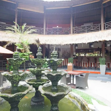 Taman Unique Hotel