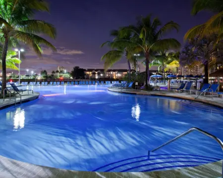 DoubleTree Resort by Hilton Hollywood Beach ハリウッドのホテル
