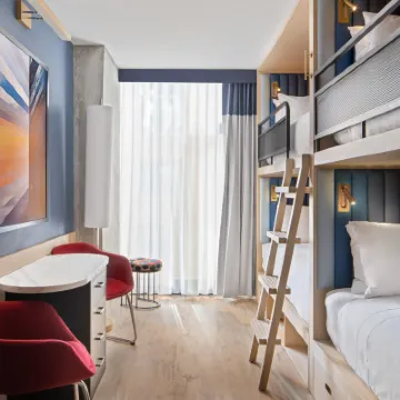 紐約切爾西希爾頓Motto飯店 小小島附近的飯店