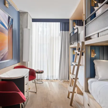 Motto by Hilton New York City Chelsea Отели рядом с достопримечательностью «Челси»