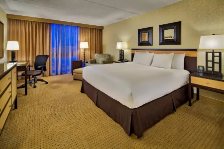 DoubleTree by Hilton Hotel Chicago - Arlington Heights