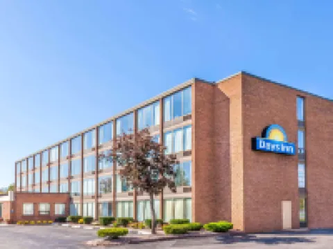 Days Inn by Wyndham Syracuse Hotels in DeWitt