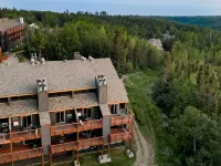 Whirlpool Suite w/ Pool, Hot Tub, Hiking, Golfing, & More on Lutsen Mountain - 3성급