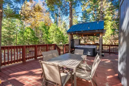 3 bedroom house with huge deck and central a/c