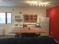 Cozy Alaskan Cabin, with rare Northern Lights views...