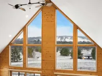 Mountain Cabin overlooking Boyne near Nubs W/ Hot Tub Hotels in Pleasantview Township