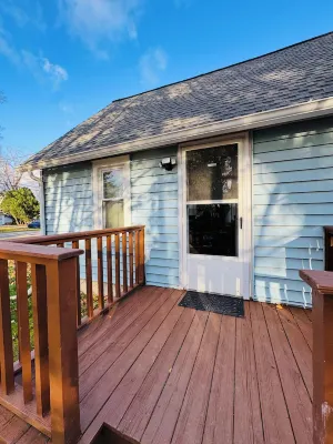 Super Modern 2-Bedroom Riverside Home @ RIT