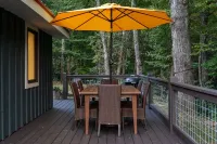 Cozy and comfortable, recently update studio house near Highlands and Cashiers