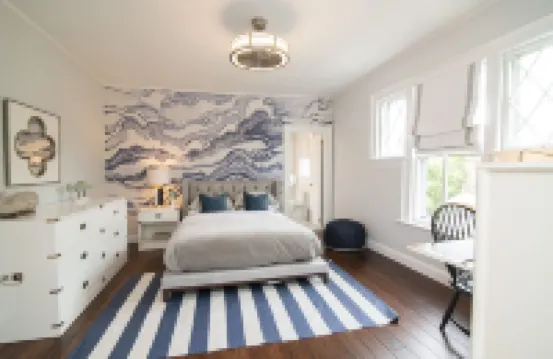 Historical New England coastal holiday home-2 min. from Ocean Beach