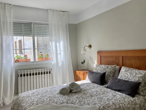 House in the "Monte Pedroso" natural park, 12 minutes walk from the Cathedral