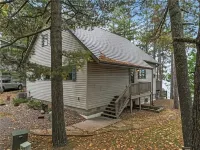 Updated, Tranquil Retreat on Round Lake - 3 Bed, 3 Bath with Sleeping Loft Hotels in Hayward