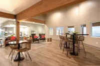 Best Location in Lake Geneva, walk to downtown!