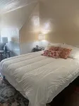 Private Top Floor in Historic Home