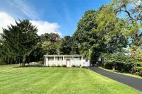 Huge game room!!! Super Clean 5BR,3BA private home!!Beautiful open field views!! Hôtels à proximité de : Horizons Edge Sports Campus