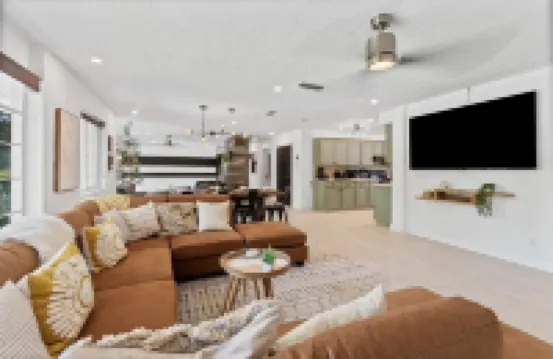 Family-Friendly Gainesville Home - Walk to UF - Pool + Sleeps 16