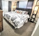 Off the Hook Chardonnay Getaway, Watewheel Condos On The River, pet friendly