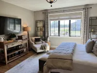 Two-House Private Country Retreat - 4 Bedrooms and 3.5 Baths