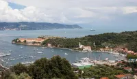 Quiet and secluded, close to Cinque Terre, Porto Venere, Lerici, and Tellaro