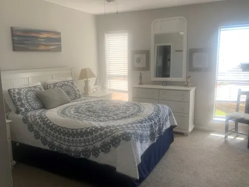 Paradise awaits! Beachfront condo with everything you need! Hotels in Stump Sound