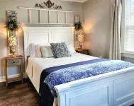 Beautiful Bristol Bungalow w/ Firepit- 5 mins to downtown & 6 mins to Casino Hotels near AMVETS Thrift Store
