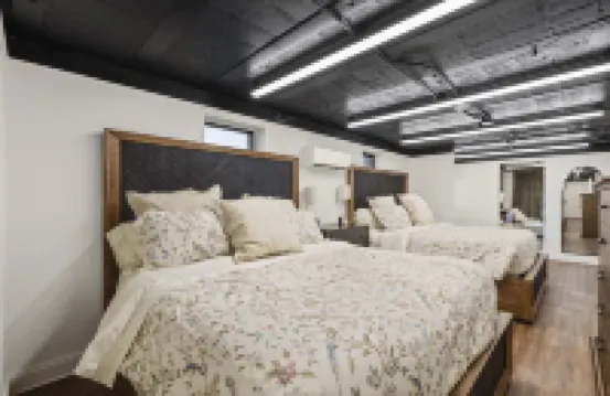 Funky, Fun, and Fabulous!!! テネシー大学周辺のホテル