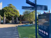 Chic apartment near Sydney Harbour Hotels in Woolloomooloo