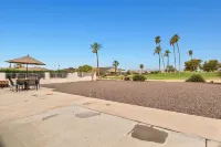 Relaxing Golf Retreat! 2-bedroom desert oasis