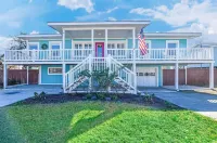 Holden Beach, NC Designer beach house with heated pool