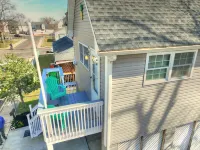 Keansburg! Your Beach Home! Pet Friendly. Hotels in Keansburg