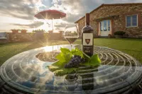 La Principessa  Tuscan farmhouse with pool on wine road of Montecarlo-Lucca