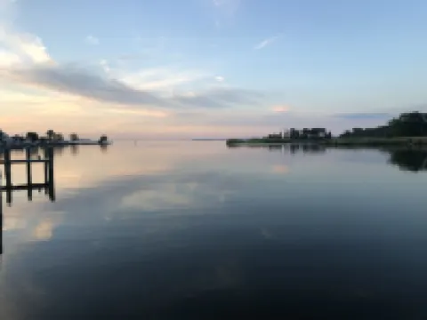 Waterfront 4 BR home with private pier and boat dock